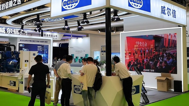 户外广告安装师傅收费标准揭秘：揭秘行业定价之谜**